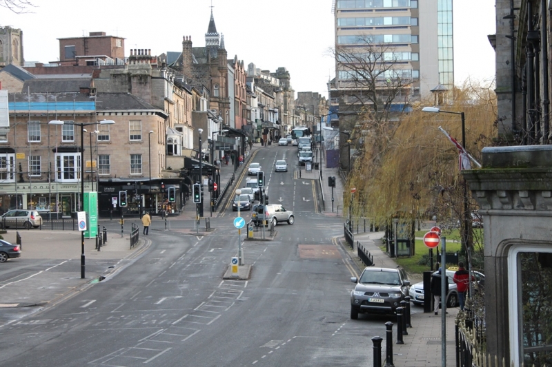 Harrogate-Parliament-Street-TOur-de-France-2014-route.jpg