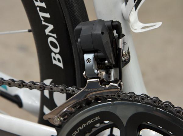 aschleck_madone_front_derailleur_600.jpg